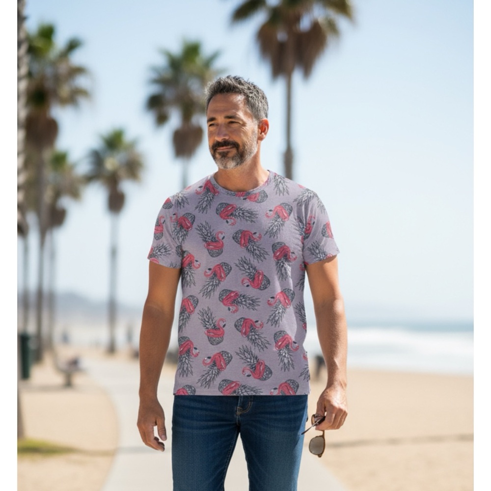 Knickerbocker New York Lavender Flamingo/Pineapple Cotton Tee Large